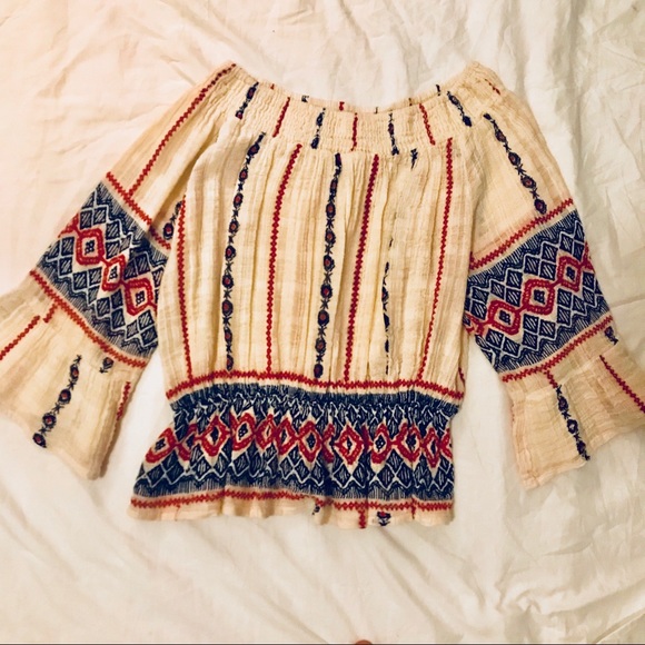 Raga Off Shoulder Cream Embroidered Top Size Small - Picture 5 of 8